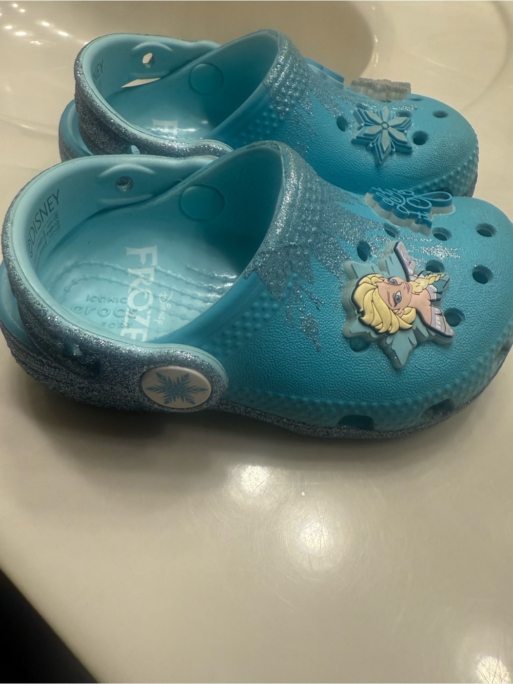 CROCS Frozen Kids Light Blue Frozen Elsa Clog Sandals - Picture 3 of 8